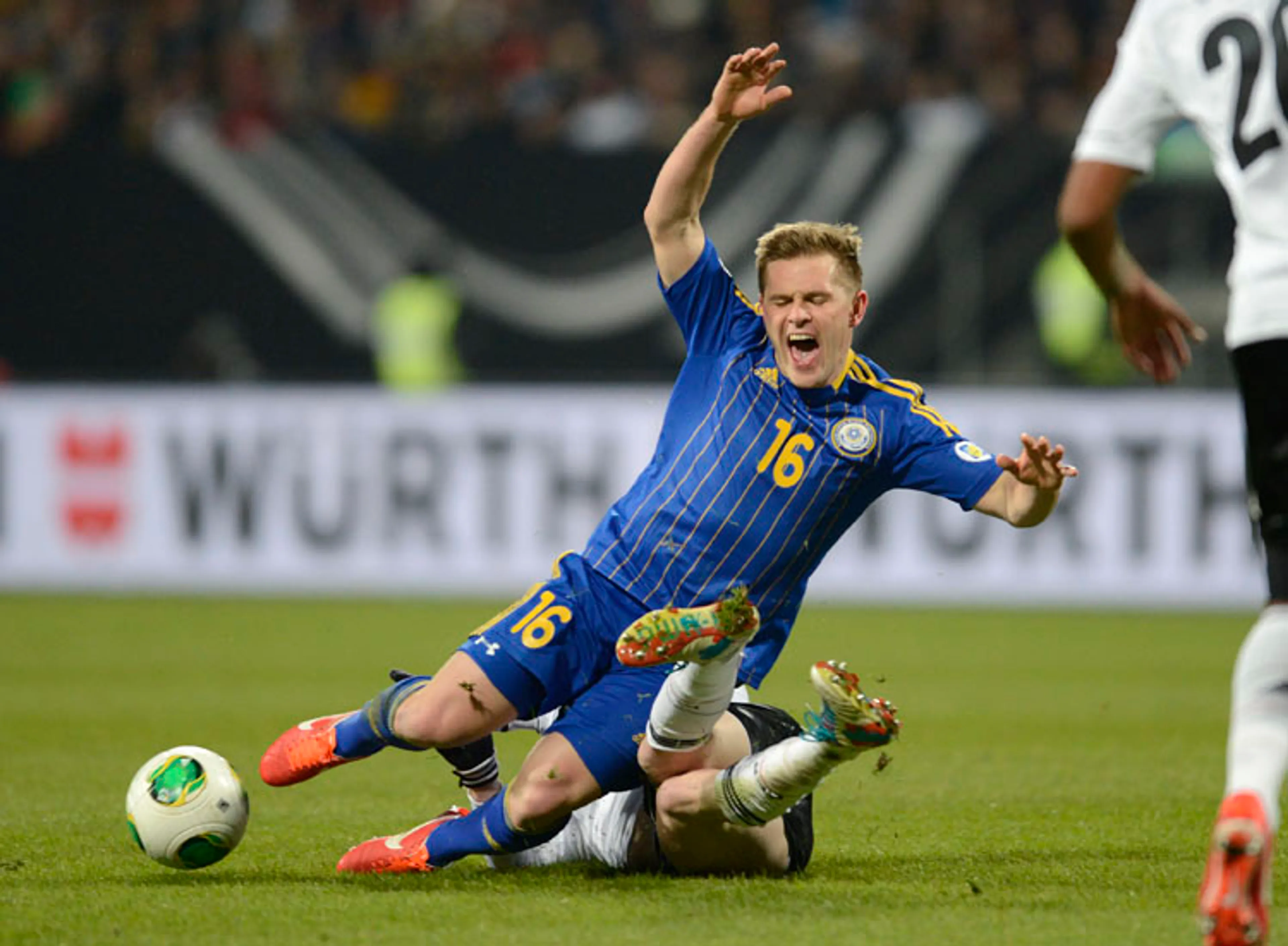 Капитал - Сборная Казахстана впервые забила в ворота Германии