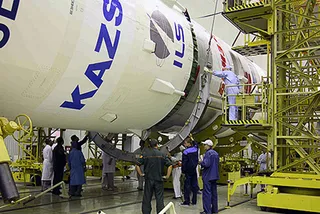 Капитал - Госкомиссия одобрила проект спутника Kazsat-3