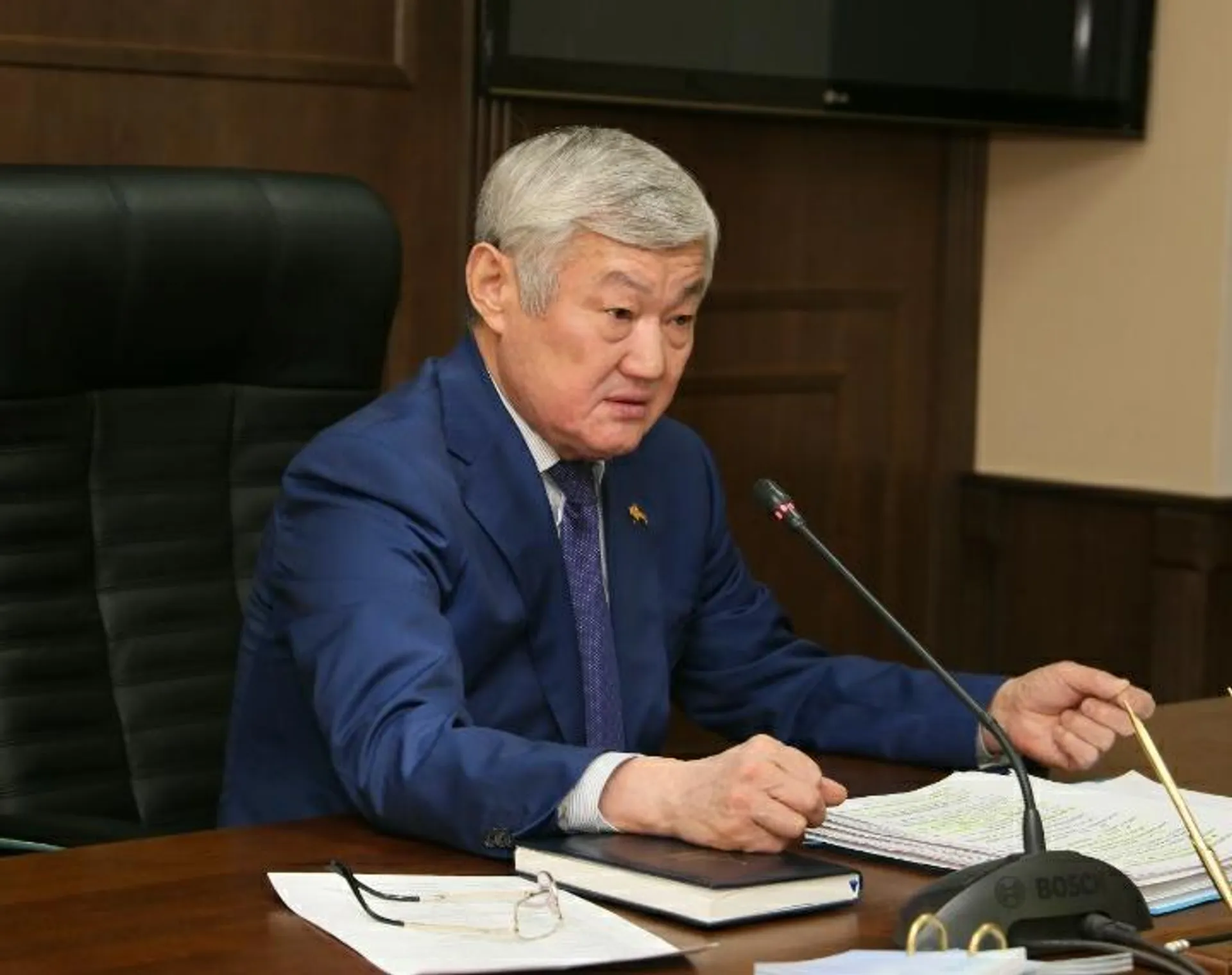 Капитал - Бердыбек Сапарбаев поручил активнее поддерживать бизнес