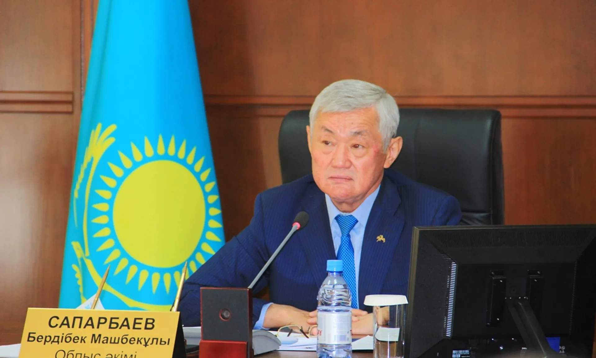 Капитал - Бердыбек Сапарбаев недоволен темпами газификации региона