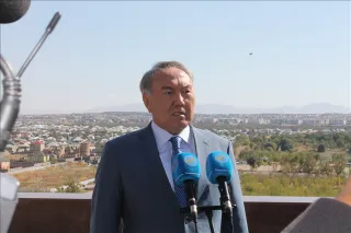 Капитал - Назарбаев проинспектировал Южный Казахстан