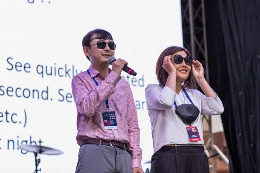 Капитал - Казахстанцы создали специальный аппарат для незрячих людей