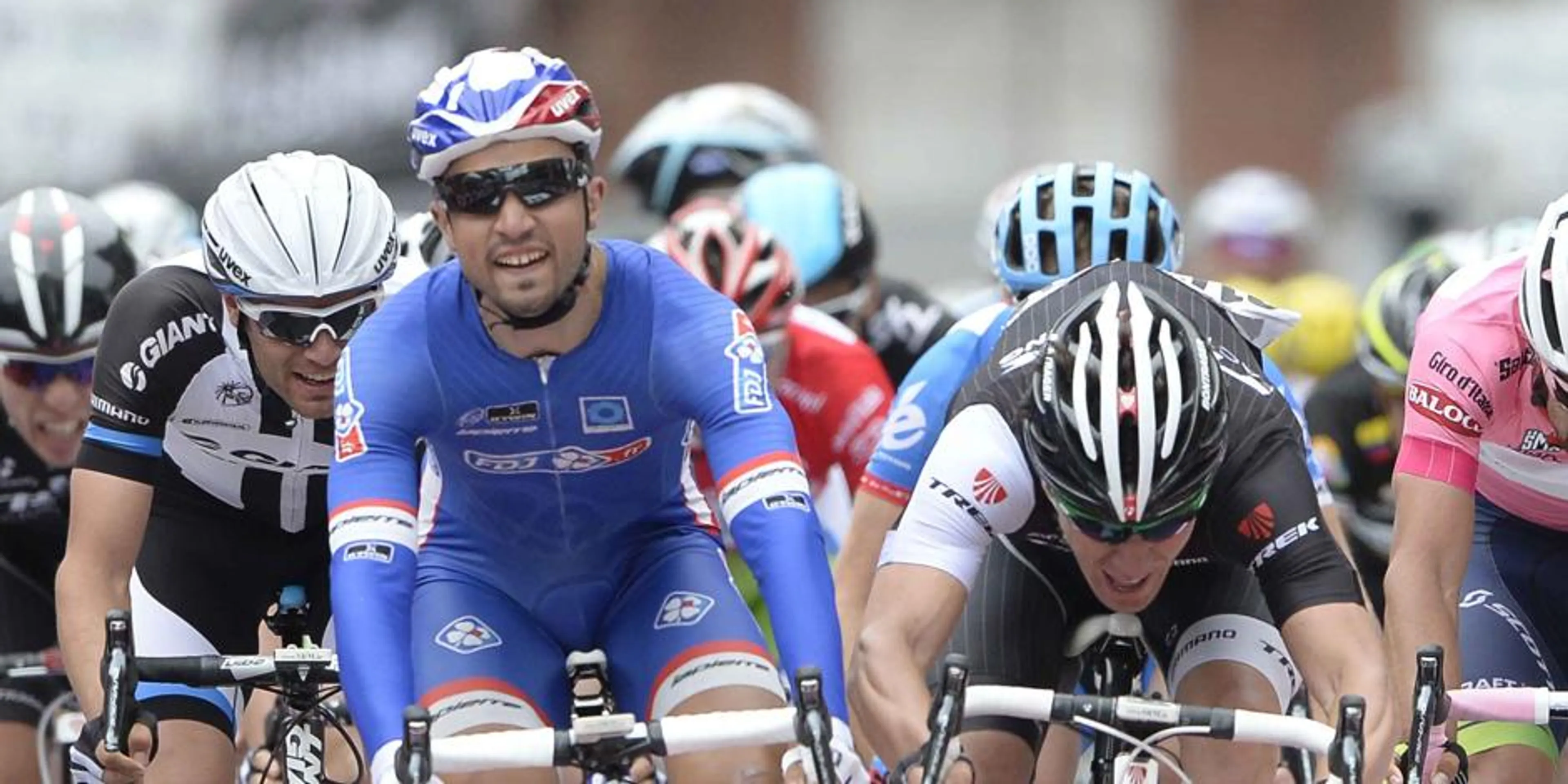 Капитал - Возобновилась веломногодневка Giro d’Italia