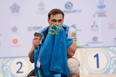 Илья Ильин признан лучшим тяжелоатлетом мира в 2015 году