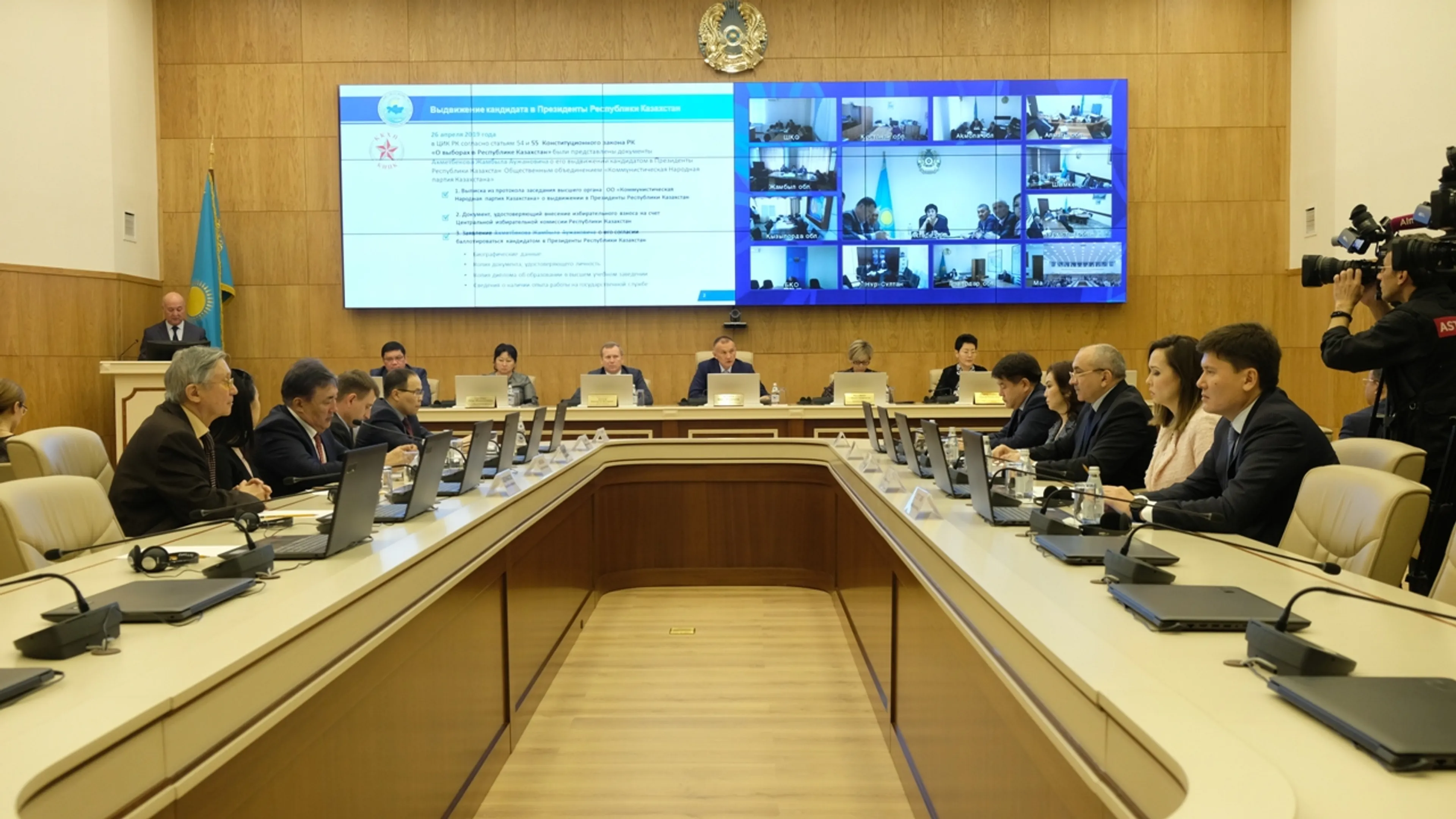 Капитал - Выданы подписные листы еще двум кандидатам в Президенты