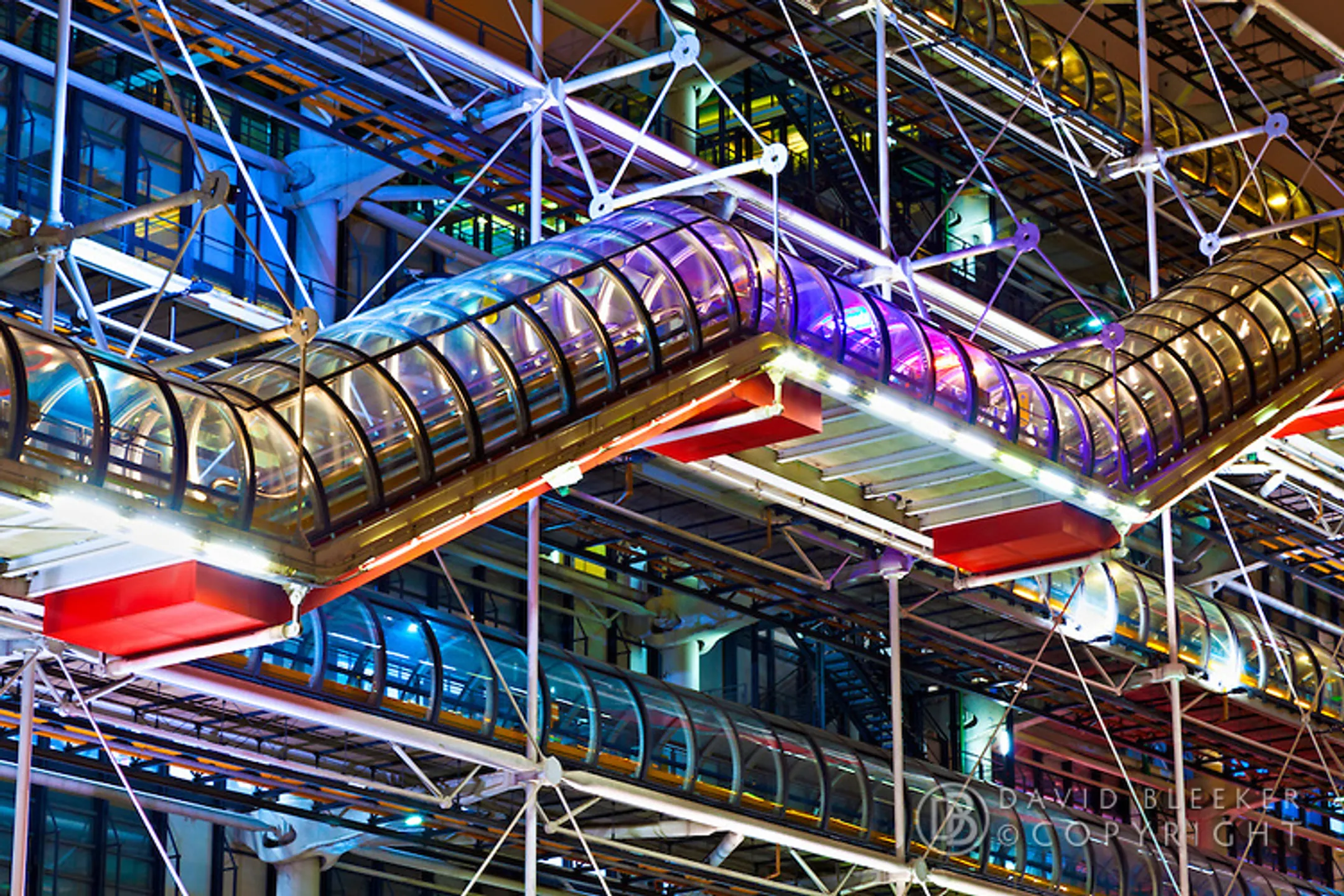 Нефтеперегонный завод по производству искусства - Image Kapital.kz