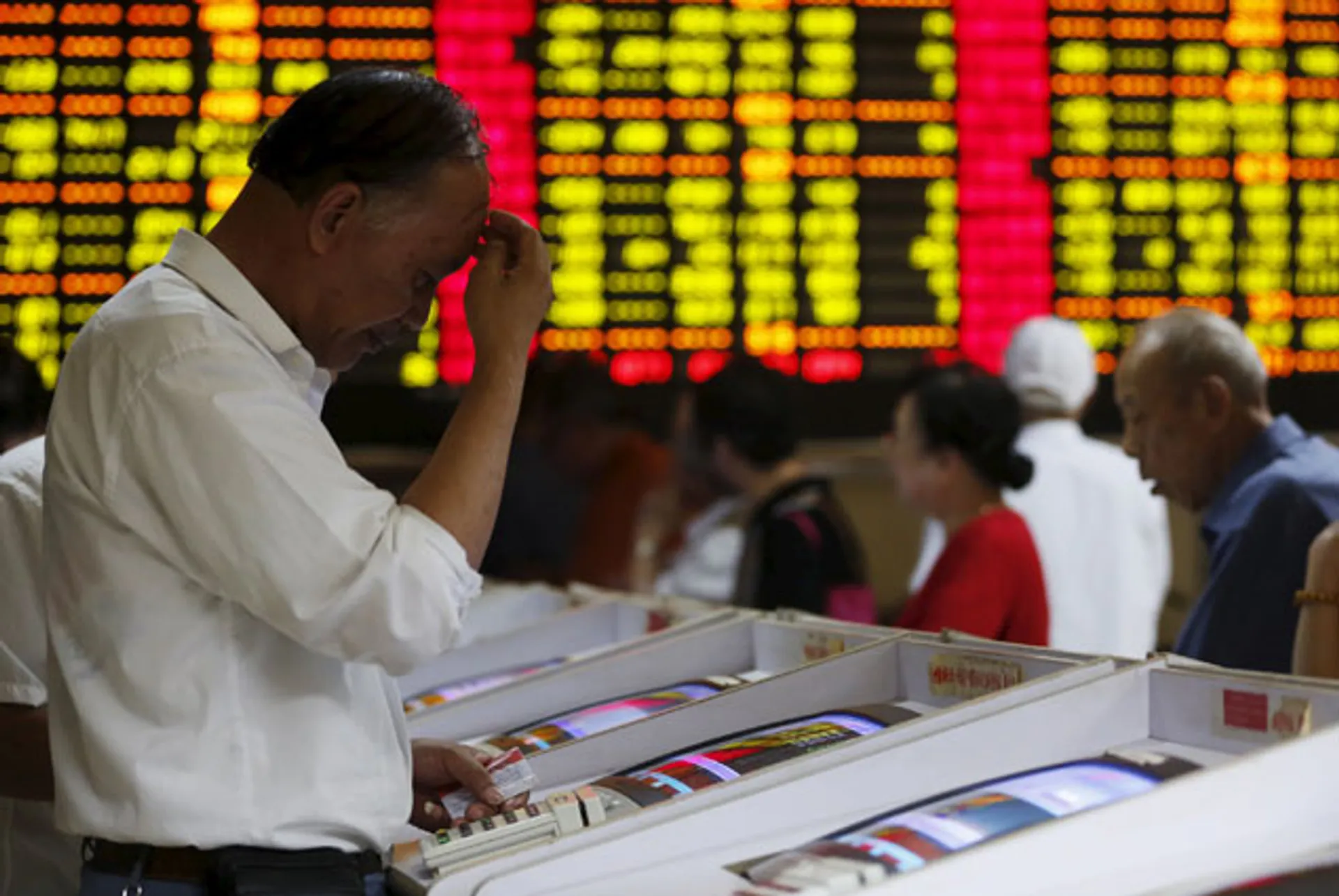 Капитал - Обвал на биржах КНР потянул за собой рынки Азии