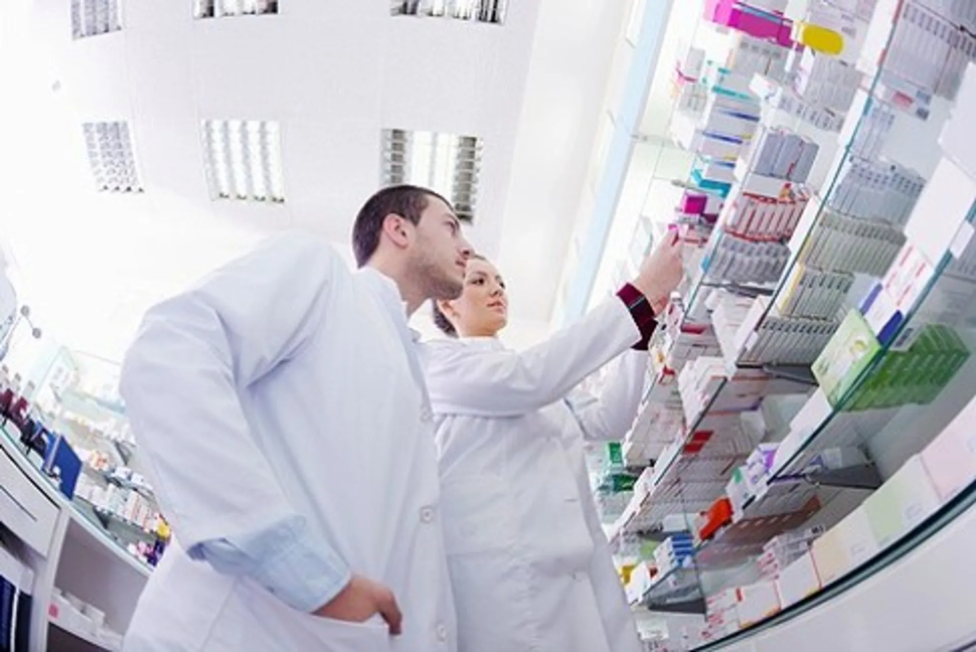 Капитал - Фармкомпании РК подают судебные иски против таможни