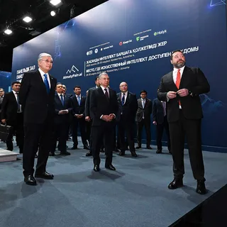 Капитал - Михаил Ломтадзе презентовал главам Казахстана и Узбекистана сервисы Kaspi.kz