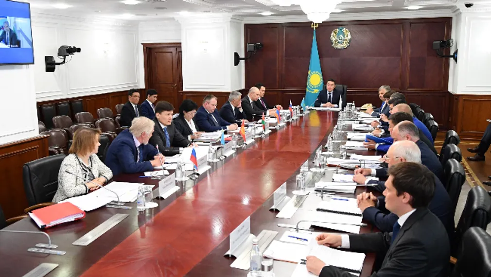 Капитал - Аскар Мамин избран председателем совета ЕАБР