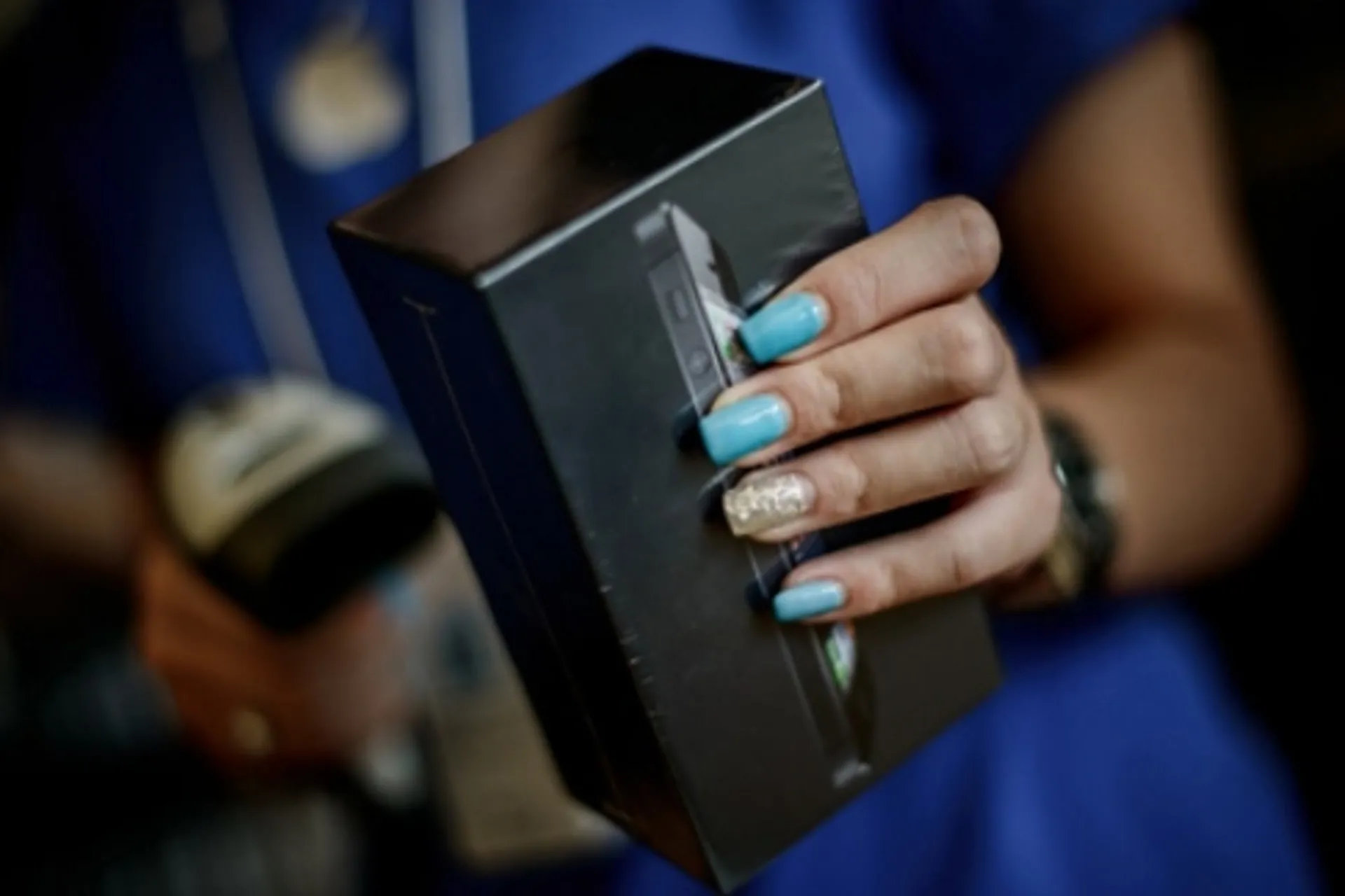 Капитал - Старые iPhone перепродадут в странах третьего мира