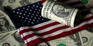 Капитал - Дефицит бюджета США удвоился