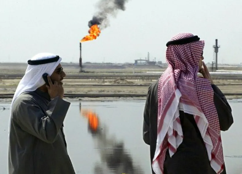 Капитал - В Кувейте бастуют нефтяники