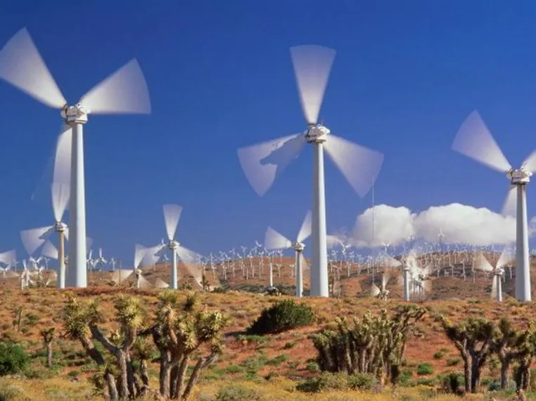 Капитал - Расходы на зеленую энергетику составили $190 млрд.