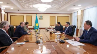 Капитал - Немецкий инвестор Rhenus Group заинтересован в сотрудничестве в транспортно-логистической сфере