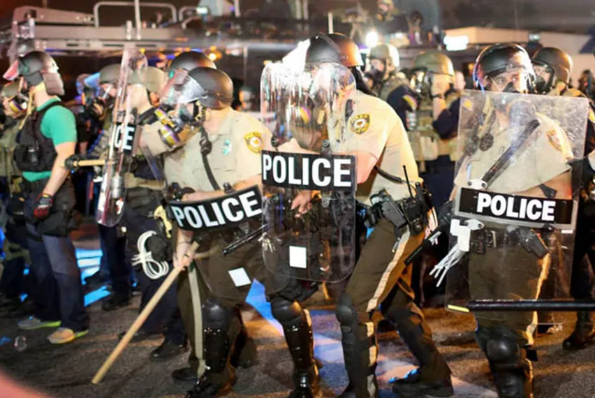 Капитал - В Фергюсоне вновь начались беспорядки