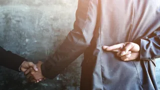 Капитал - Почему нужно искоренить профессию «помогайки» в РК?