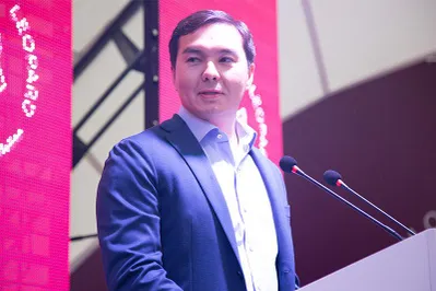 Нурали Алиев основал фонд для спасения снежных барсов в Казахстане