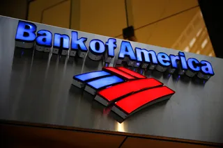 Капитал - Bank of America снизил чистую прибыль в IV квартале вдвое