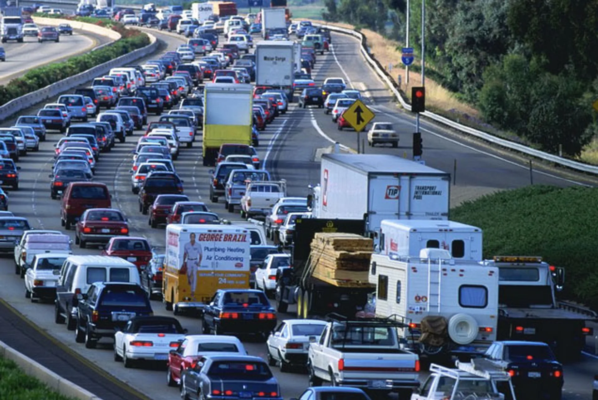 Капитал - Назван город с самыми длинными пробками