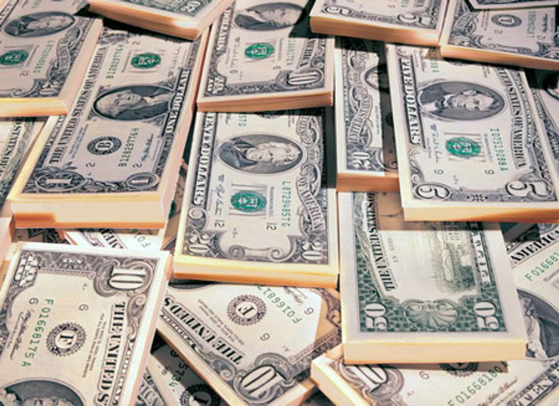 Капитал - ОАЭ подарят Египту миллиард долларов