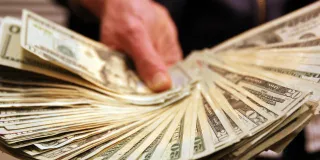 Капитал - Богатые американские инвесторы предпочитают наличные