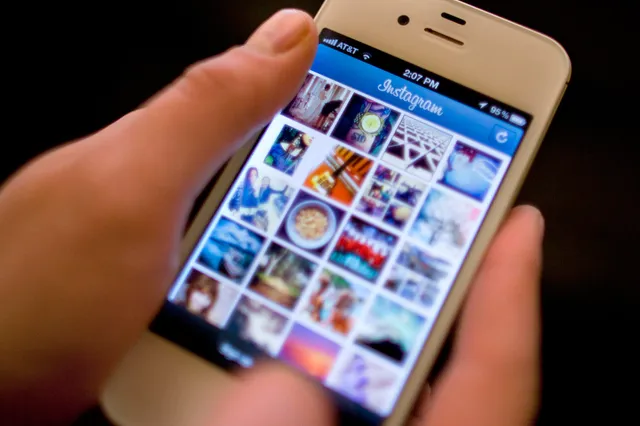Instagram начнет показывать рекламу пользователям в США