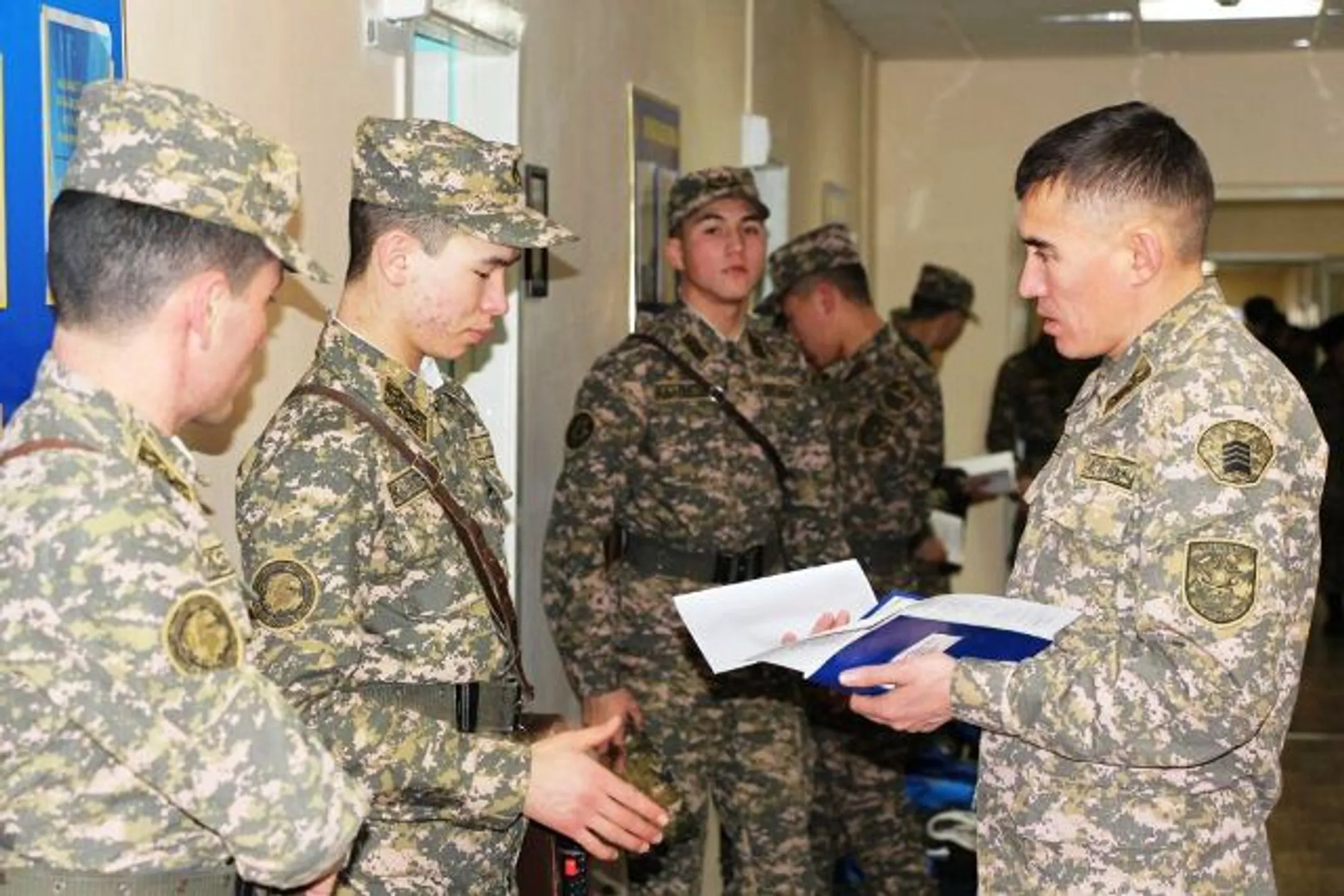 Около 200 кадетов отправились в свою первую стажировку в войска - Image Kapital.kz