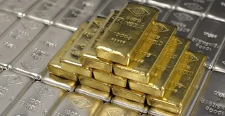 Капитал - Среднегодовая стоимость золота составит $1 тыс. 292