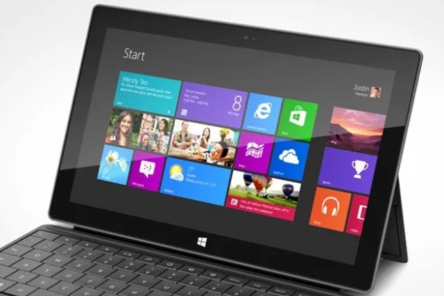 Microsoft обрушила цену на флагманские Surface Pro