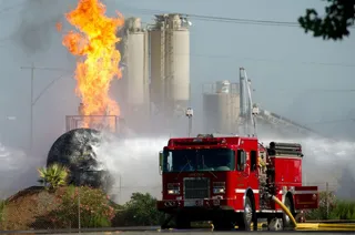 Капитал - В США взорвался состав с нефтью