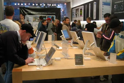 Apple заподозрили в неуплате налогов