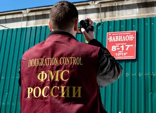 Капитал - Гастарбайтеры - новый аргумент РФ против Украины