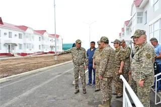 Капитал - Министр обороны перед армейскими играми проверил подготовку служб