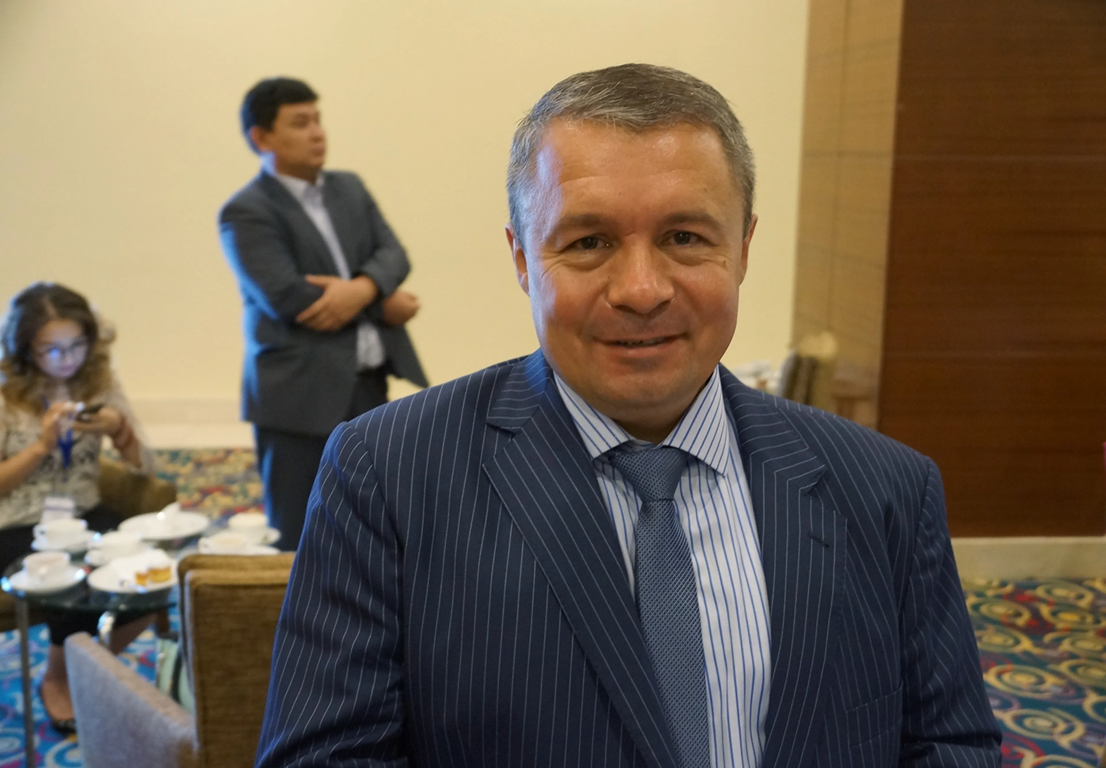 Капитал - Михаил Ялбачев покинул пост руководителя морпорта Актау