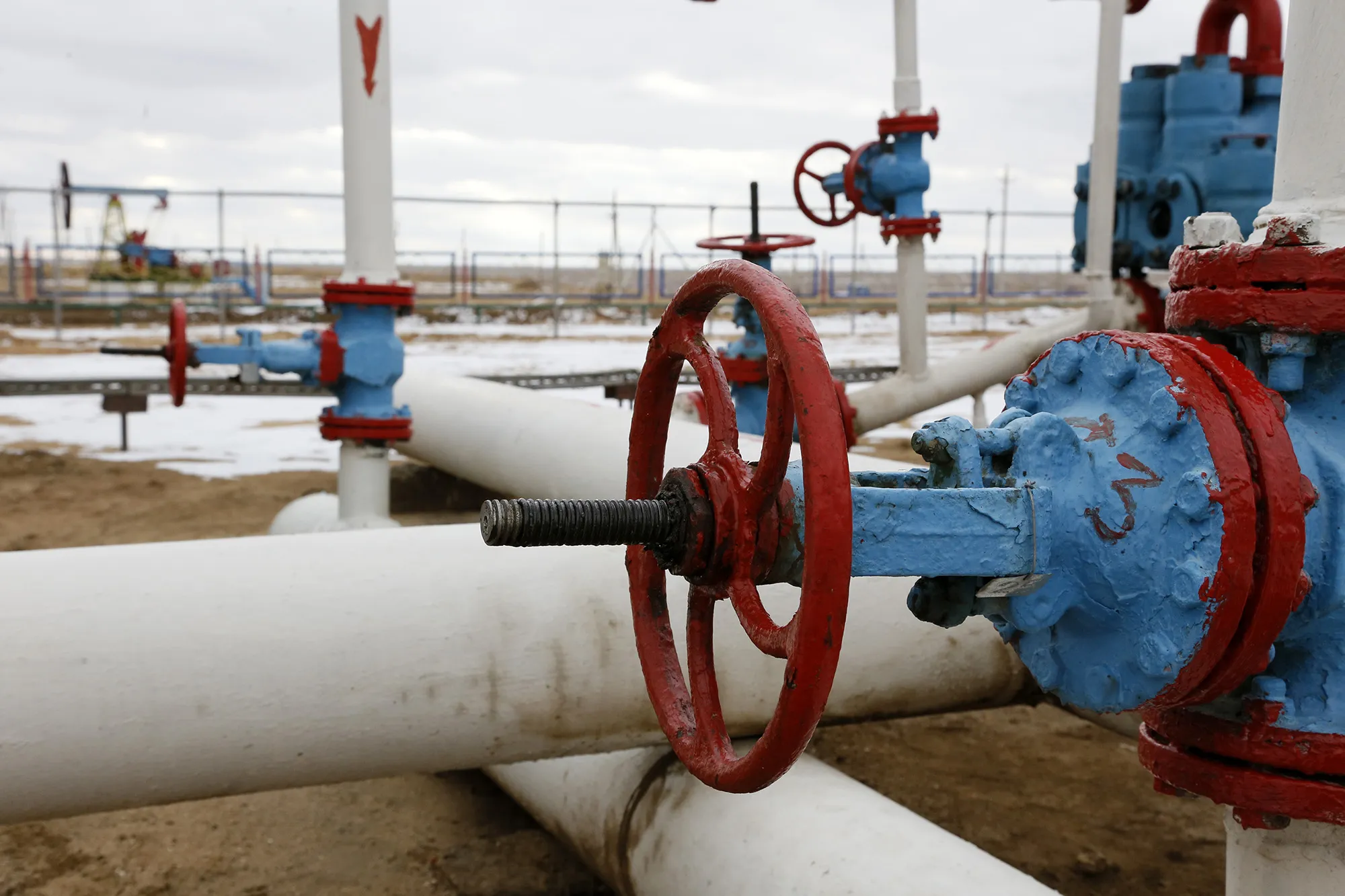 Казахстан хочет экспортировать 1,5 млн тонн нефти через Азербайджан