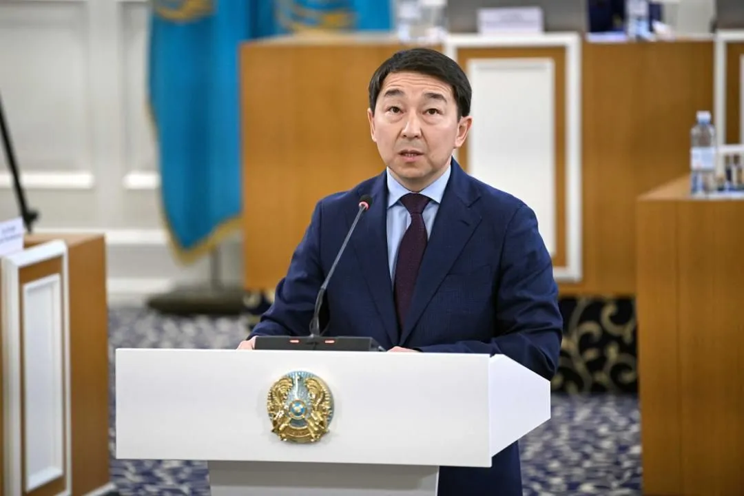 Первый проект новой Конституции представили в Казахстане