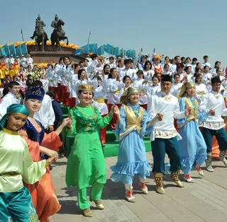 Капитал - В регионах будут созданы советы общественного согласия