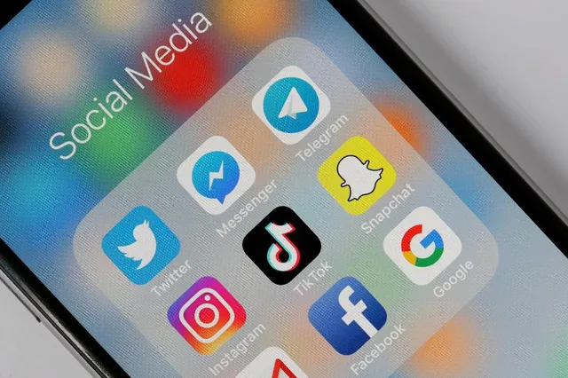 Сервис TikTok обогнал в России Facebook и Viber