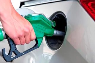 Капитал - Башнефть и ЛУКОЙЛ поставят РК 13 тыс. тонн бензина