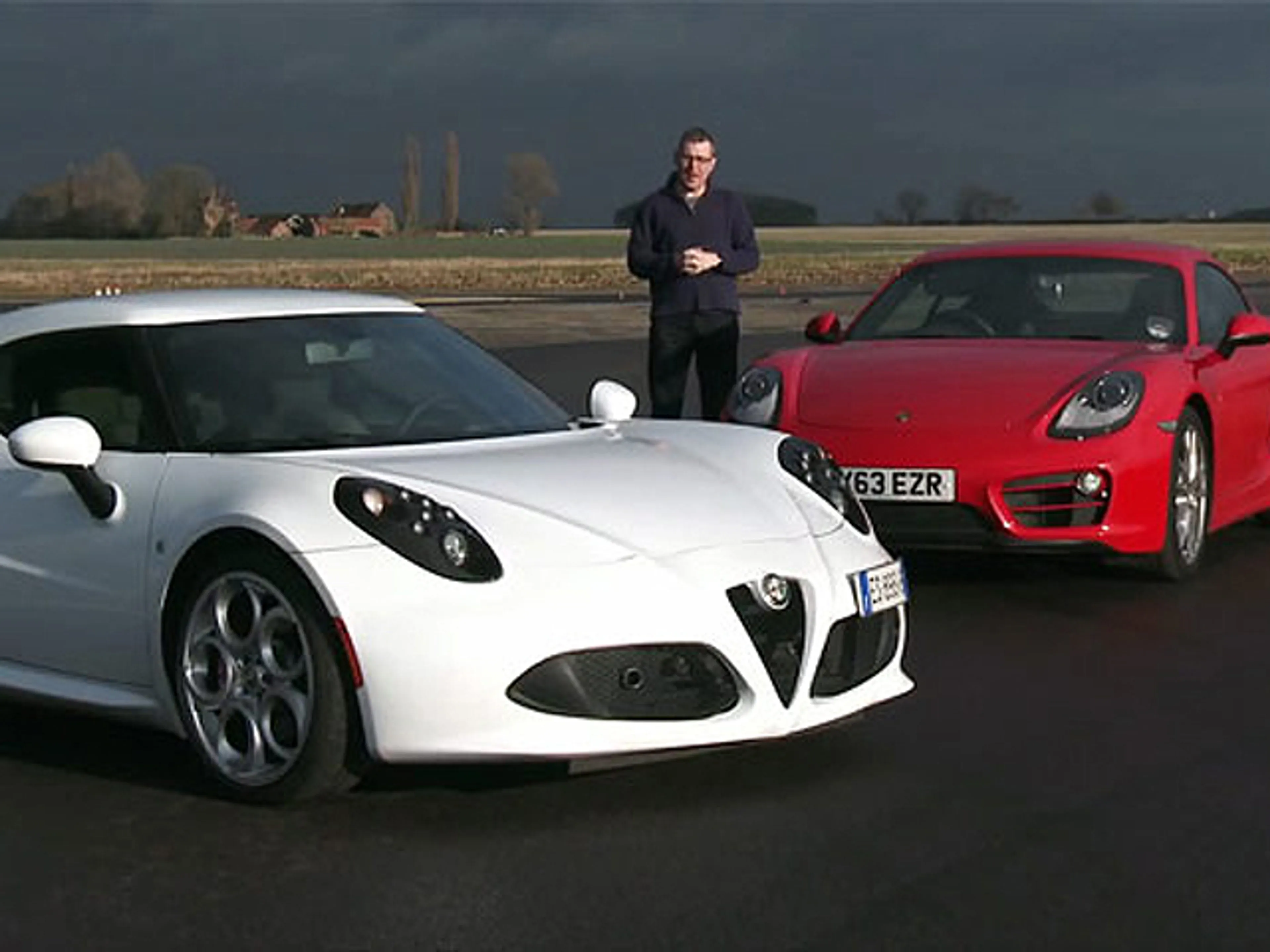 Капитал - Alfa Romeo 4C или Porsche Cayman