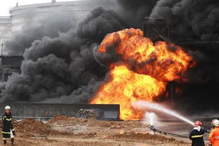 Капитал - 22 человека погибли при взрыве нефтепровода в Китае