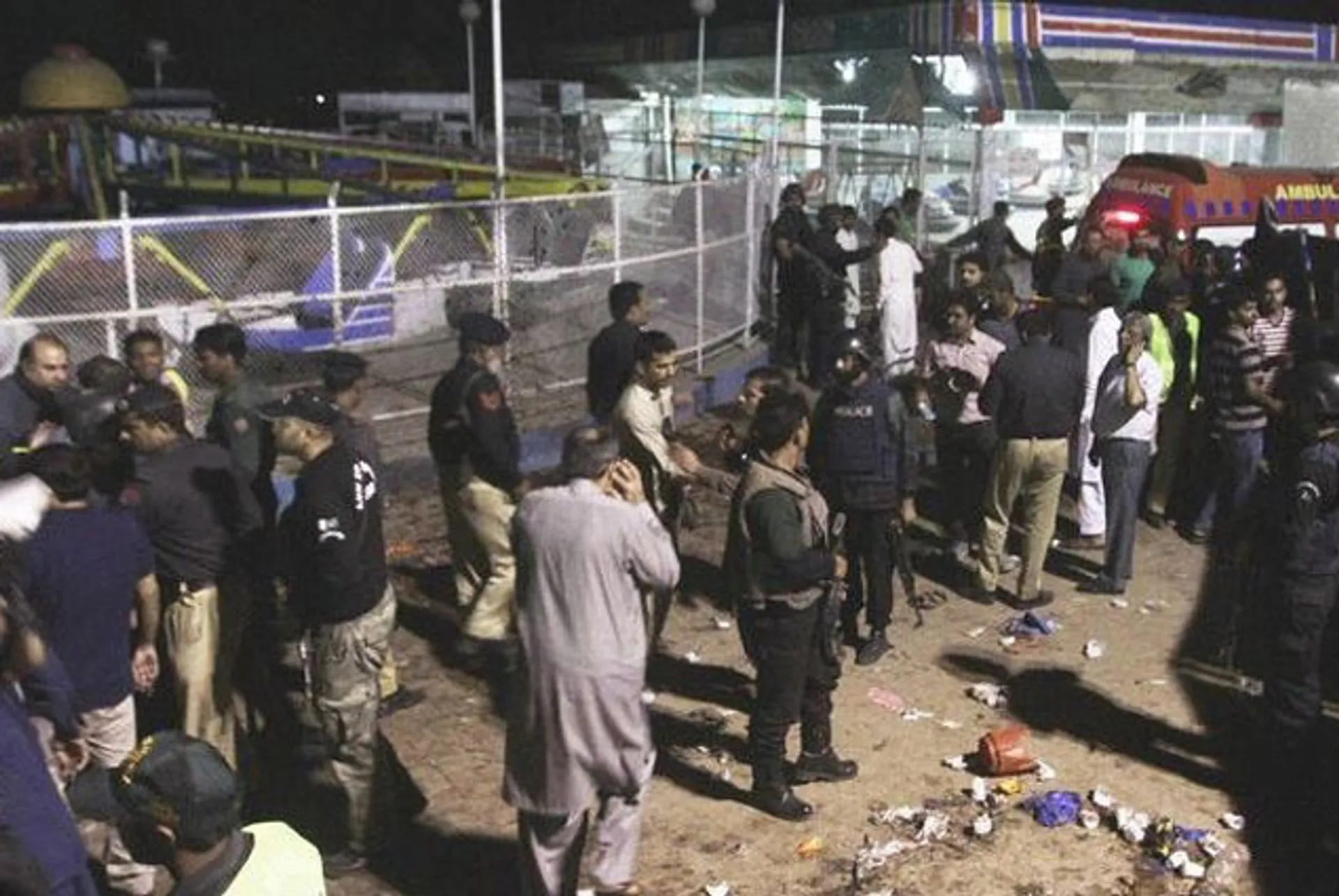 Капитал - Число жертв теракта в Пакистане приблизилось к 70