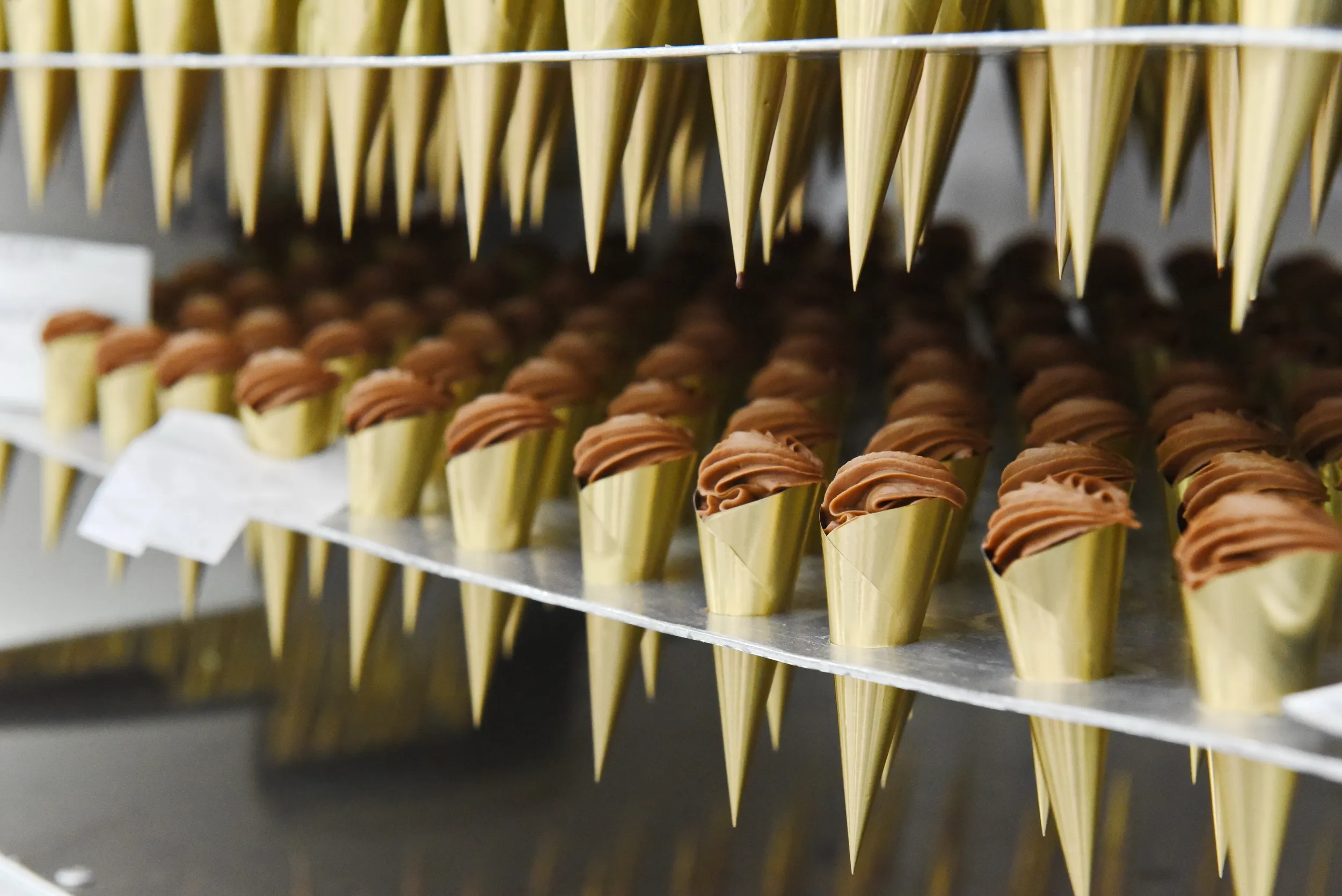 Фабрика «Рахат» направит на дивиденды более 6 млрд тенге