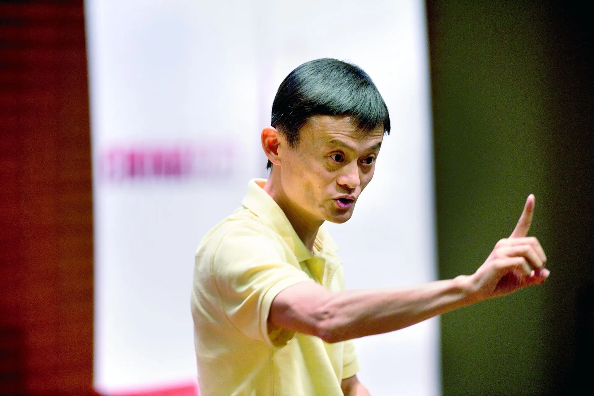 Капитал - Джек Ма США: Вам следует тратить деньги на собственный народ