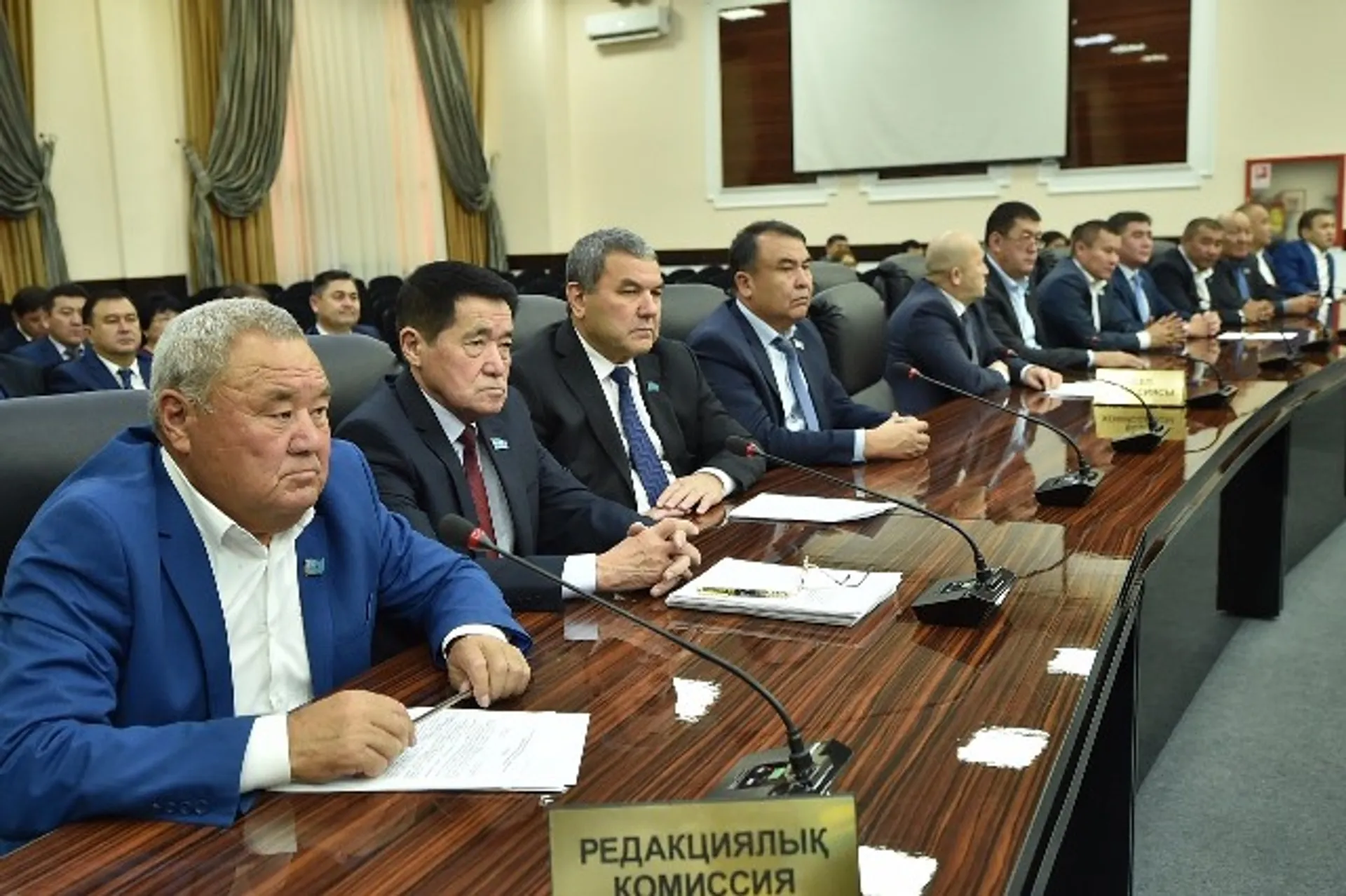 Капитал - В Южно-Казахстанской области реорганизуют четыре управления