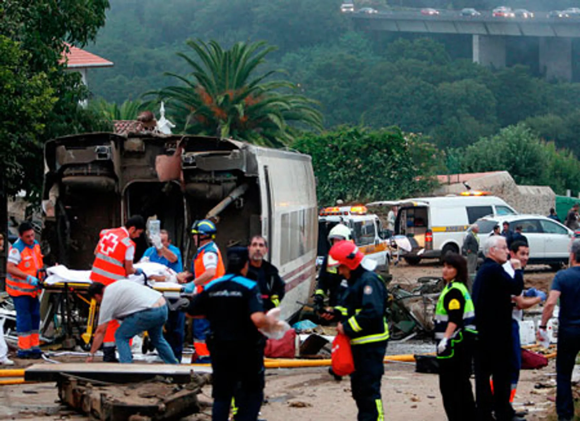 Капитал - Выдвинута версия причины крушения поезда в Испании