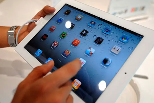 Apple тестирует большие экраны для iPhone и iPad