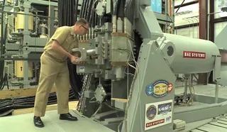 Капитал - Новое оружие США