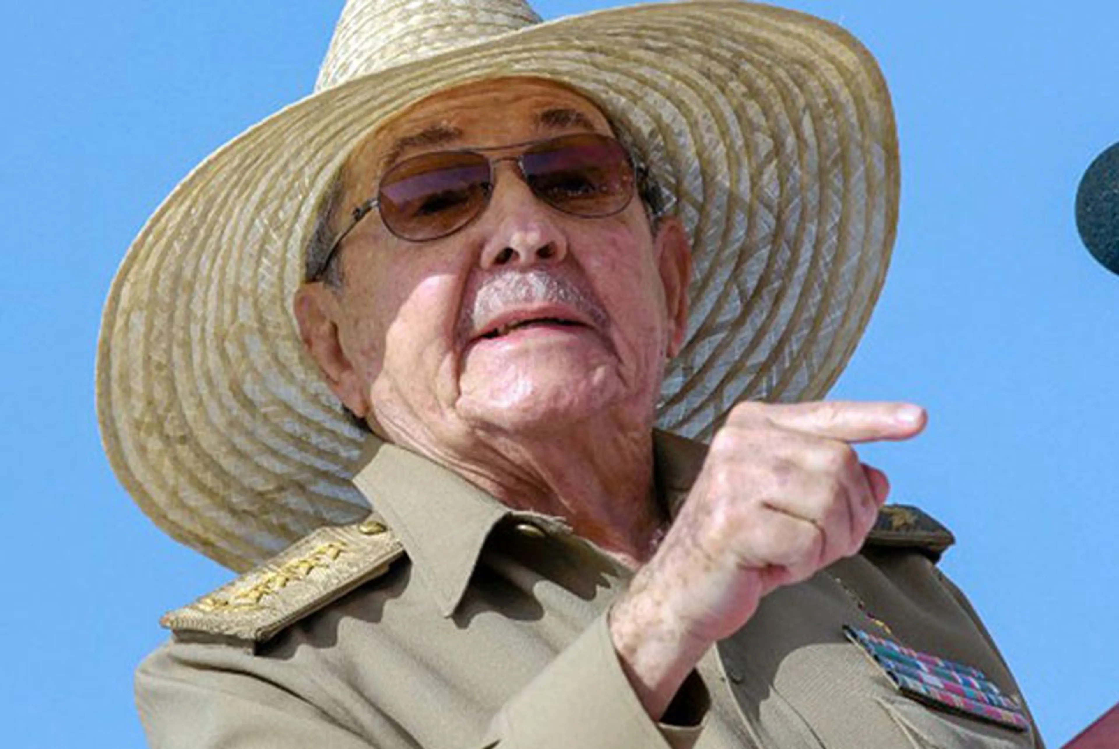 Капитал - Рауль Кастро заявил о своем уходе в отставку